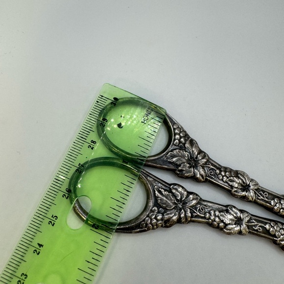 Vintage Solingen Germany Silverplate Sewing Embroidery Scissors Eisenburg-Lozano - Picture 7 of 12